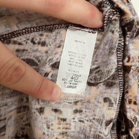 Daytrip Pattern Lace Back Tank Top - Picture 15 of 15